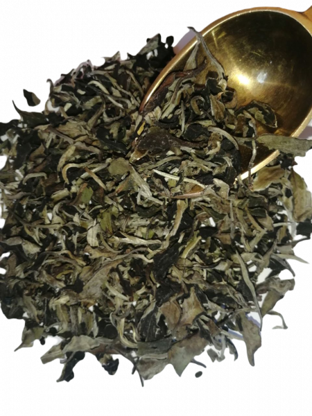 Юэ Гуан Бай (Белый Лунный Свет)