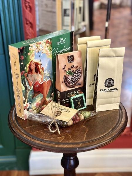 Подарочный набор "Радостные моменты" 2272р